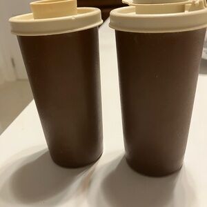 Tupperware Brown vintage salt, and pepper shakers